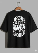 Camiseta Oversized – “Jesus Is The Hope Of The World” (4 Cores Disponíveis)
