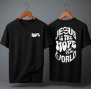 Camiseta Oversized – “Jesus Is The Hope Of The World” (4 Cores Disponíveis)